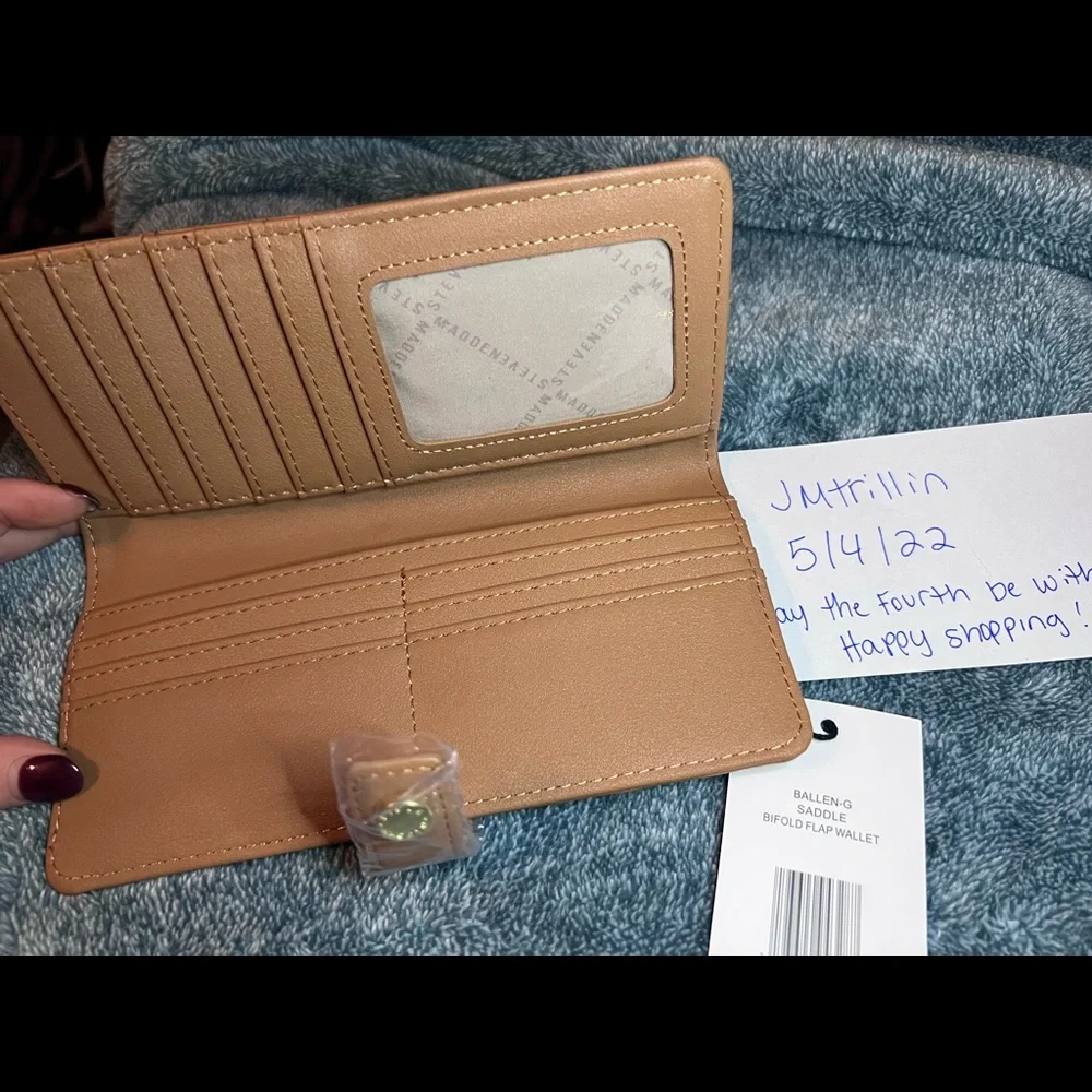 Steve Madden Ballen-G wallet color: saddle Brand New NWT - Picture 9 of 9